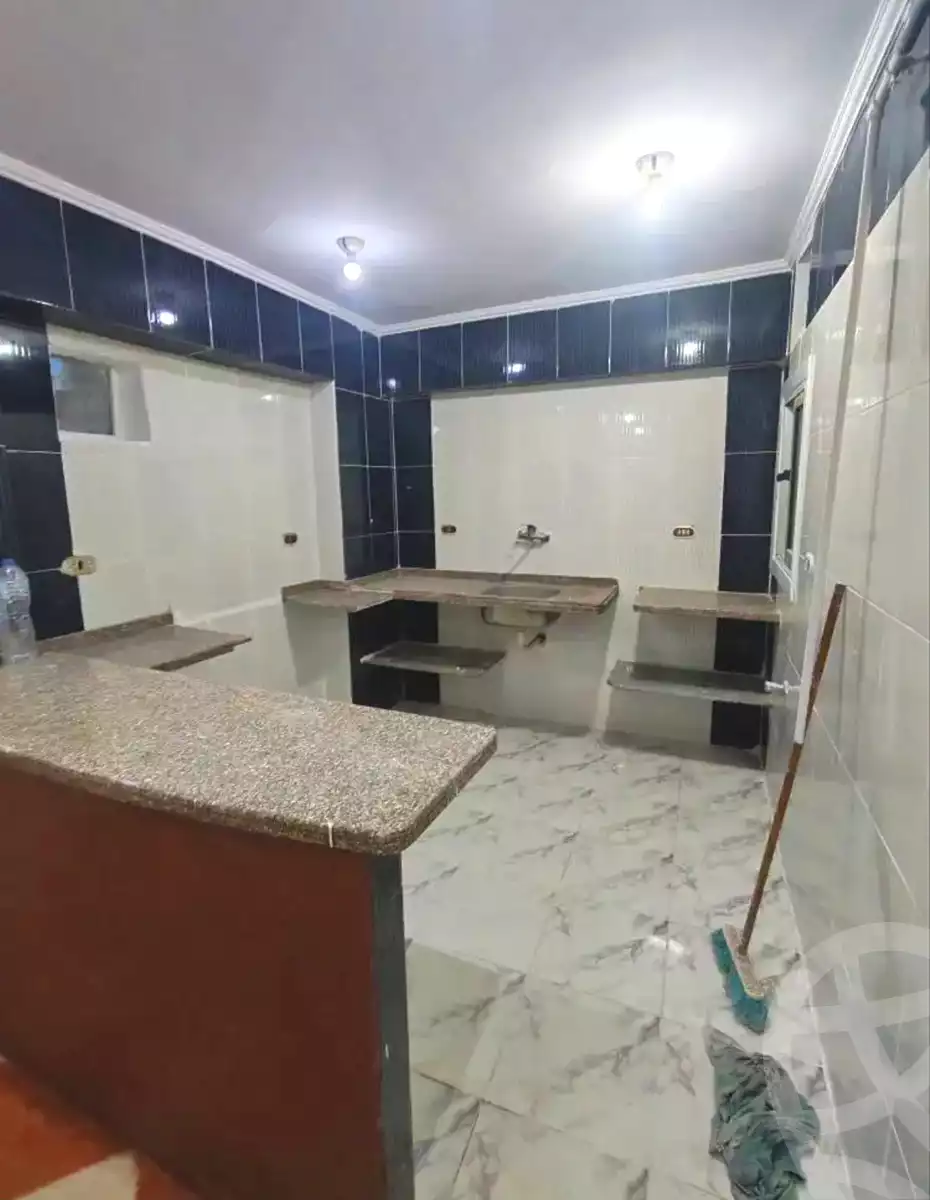 https://aqarmap.com.eg/ar/listing/6903126-for-sale-alexandria-sydy-bshr-sydy-bshr-bhry