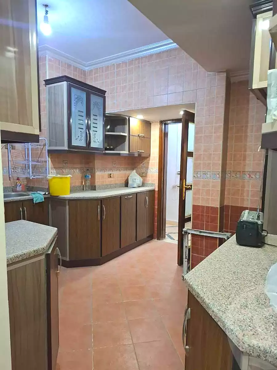 https://aqarmap.com.eg/en/listing/6903186-for-sale-cairo-helwan-mohamed-sayed-ahmed-st