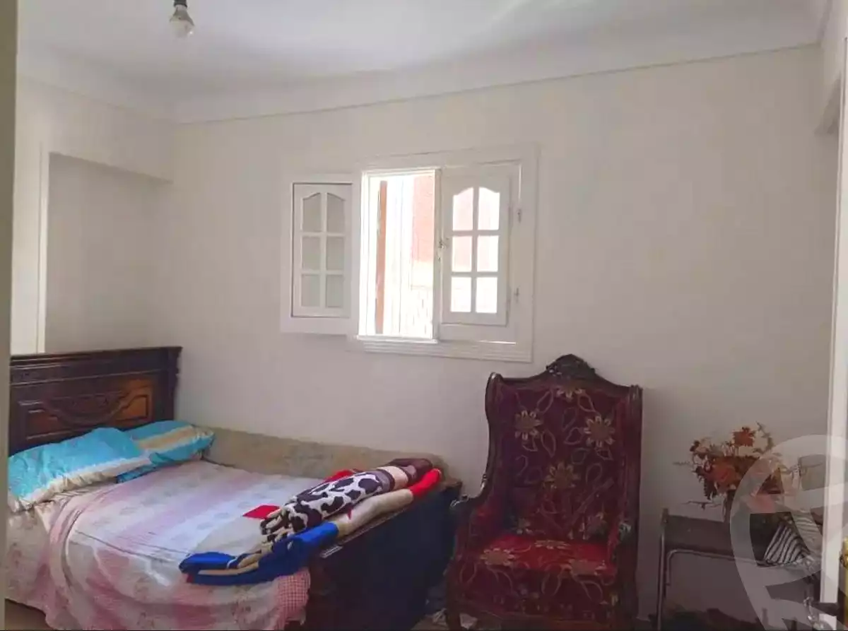 https://aqarmap.com.eg/ar/listing/6903207-for-sale-alexandria-sydy-bshr-sydy-bshr-bhry-gamal-abd-el-nasir-st