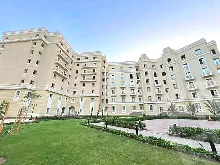 شقة بـ٣ غرف نوم في نيو جاردن سيتى، صورة ١١ من ١٧
