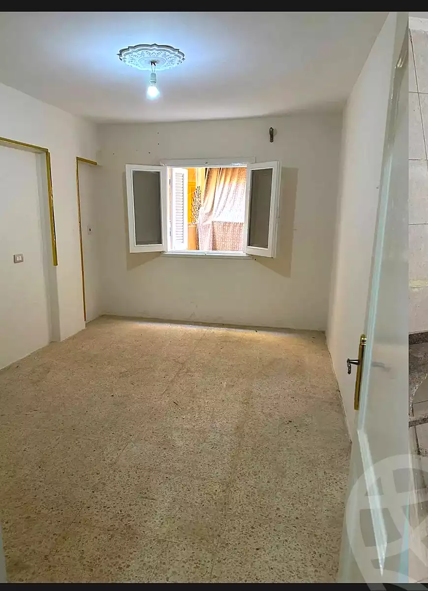 https://aqarmap.com.eg/ar/listing/6903664-for-sale-alexandria-al-agamy-el-hanouvel-radwan-st
