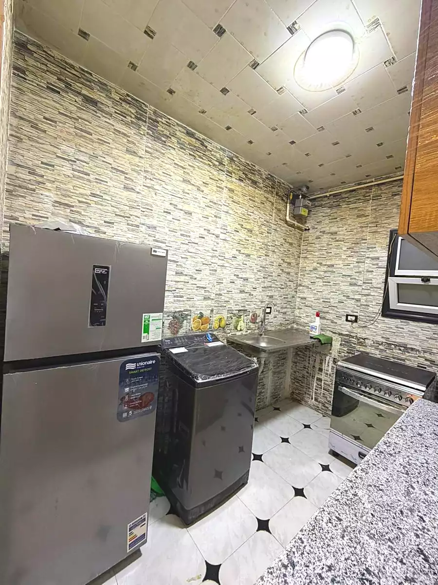 https://aqarmap.com.eg/ar/listing/6904094-for-rent-cairo-6th-of-october-el-ahyaa-neighborhood-1st-al-maahad
