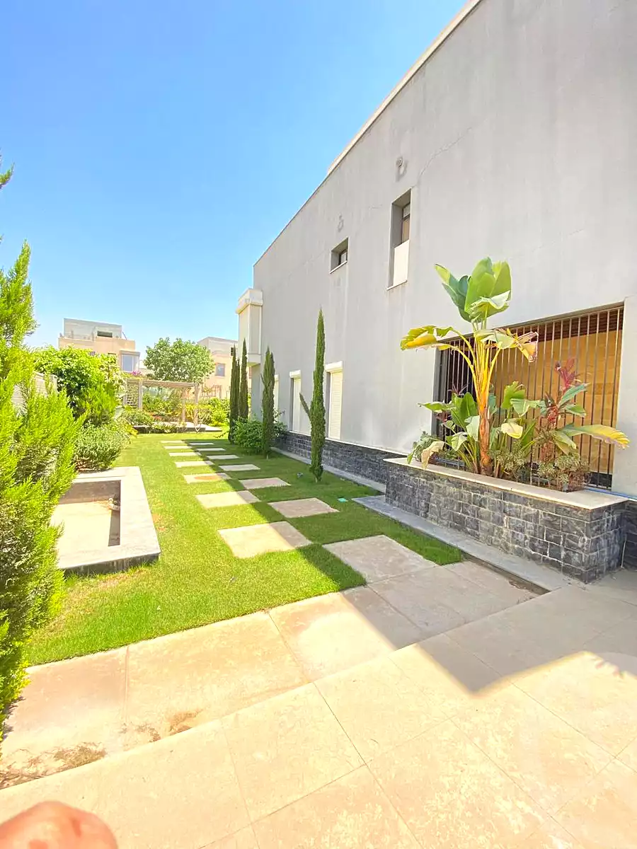 https://aqarmap.com.eg/ar/listing/6904238-for-sale-cairo-new-cairo-compounds-villette-kmbwnd-sky-kwndwz-swdyk-villette