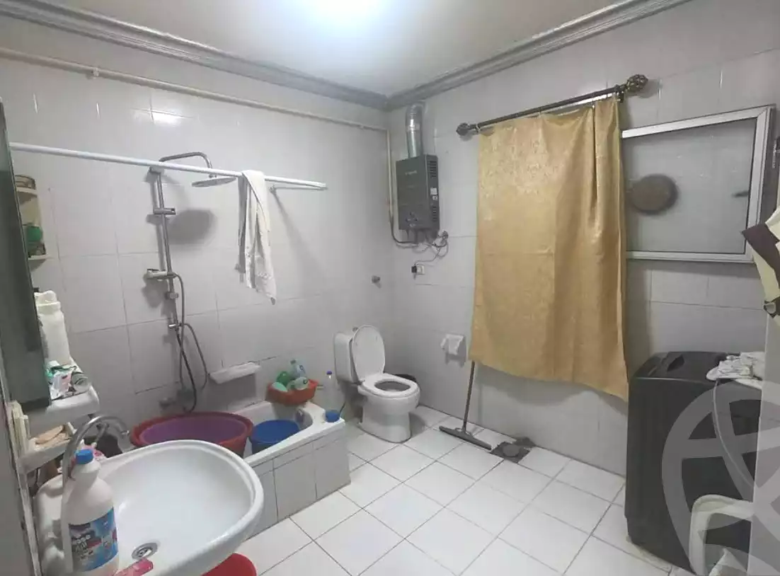 https://aqarmap.com.eg/ar/listing/6905251-for-sale-alexandria-al-agamy-lbytsh-el-hay-st
