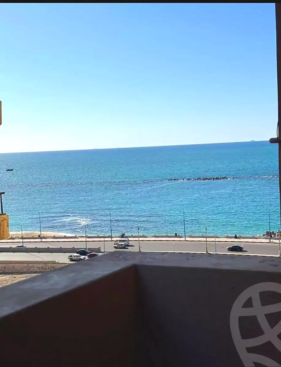 https://aqarmap.com.eg/en/listing/6905281-for-sale-alexandria-el-asafra-l-sfr-bhry