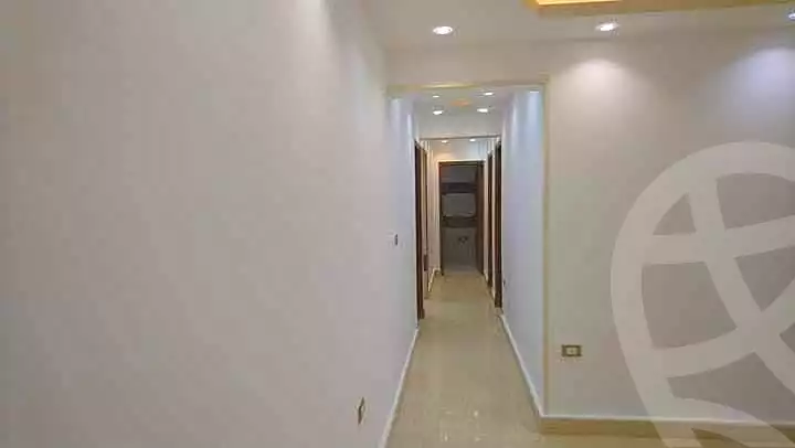 https://aqarmap.com.eg/ar/listing/6905751-for-rent-cairo-helwan-mostafa-fahmy-st