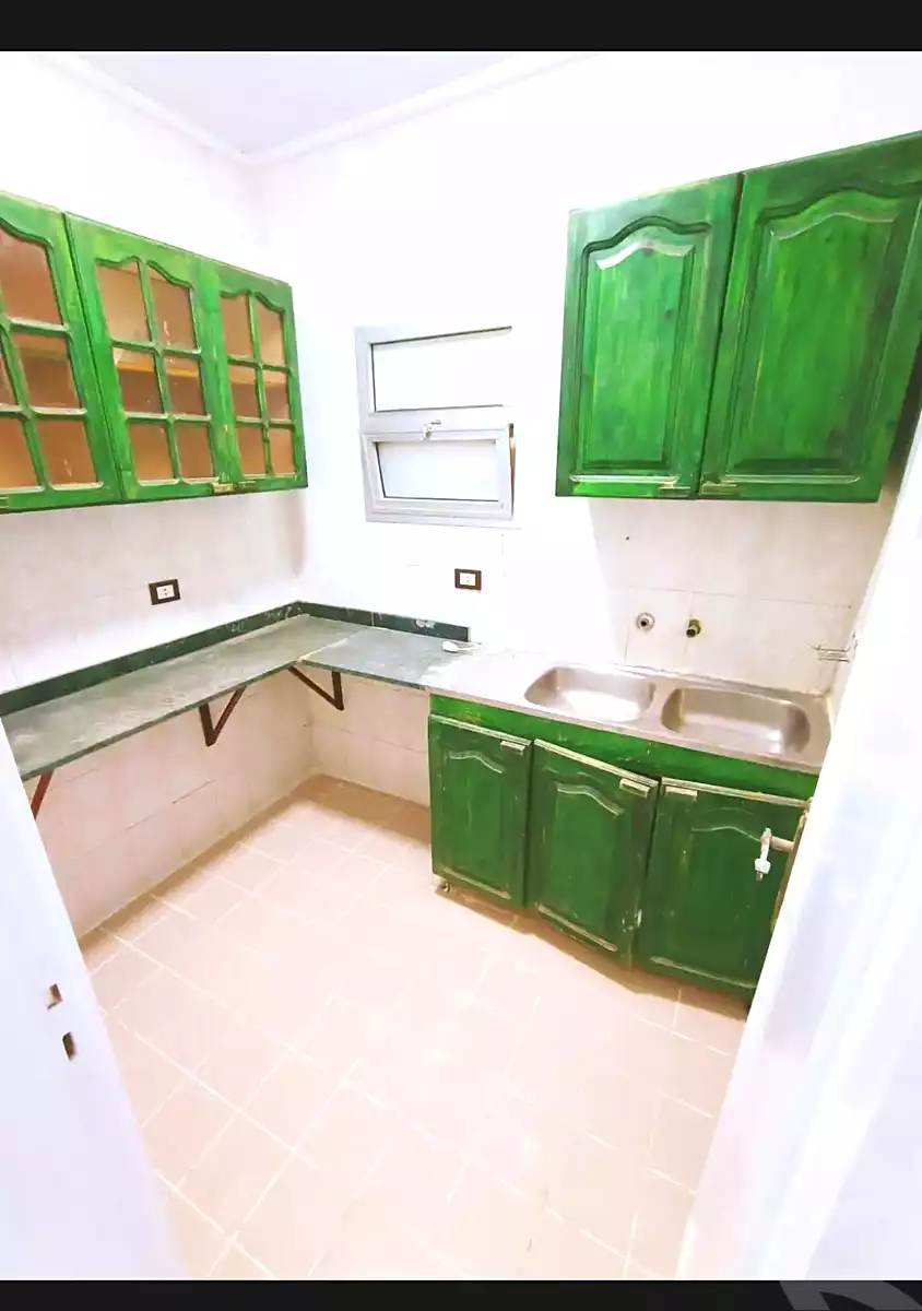 https://aqarmap.com.eg/ar/listing/6905952-for-sale-alexandria-al-agamy-shataa-el-nakheel