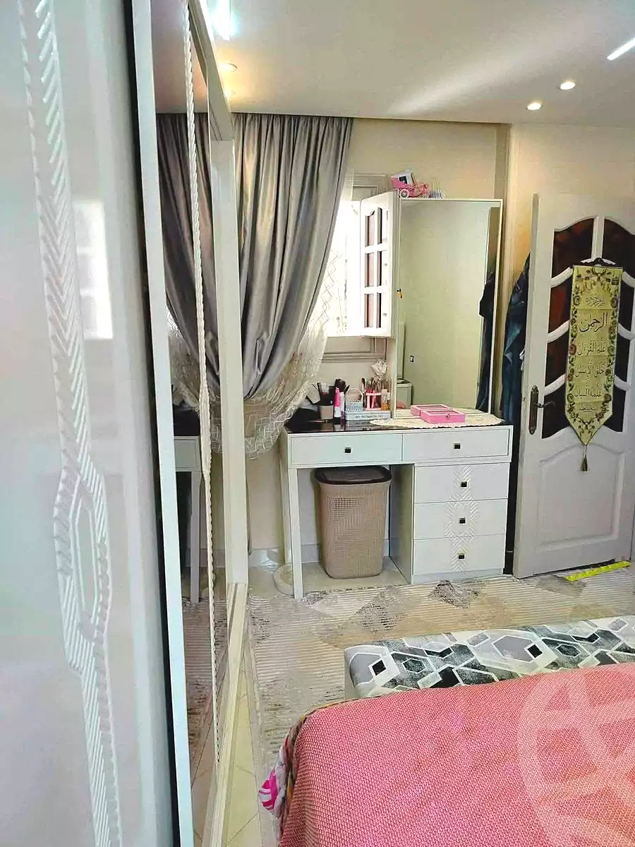 https://aqarmap.com.eg/en/listing/6906046-for-sale-alexandria-ganaklis