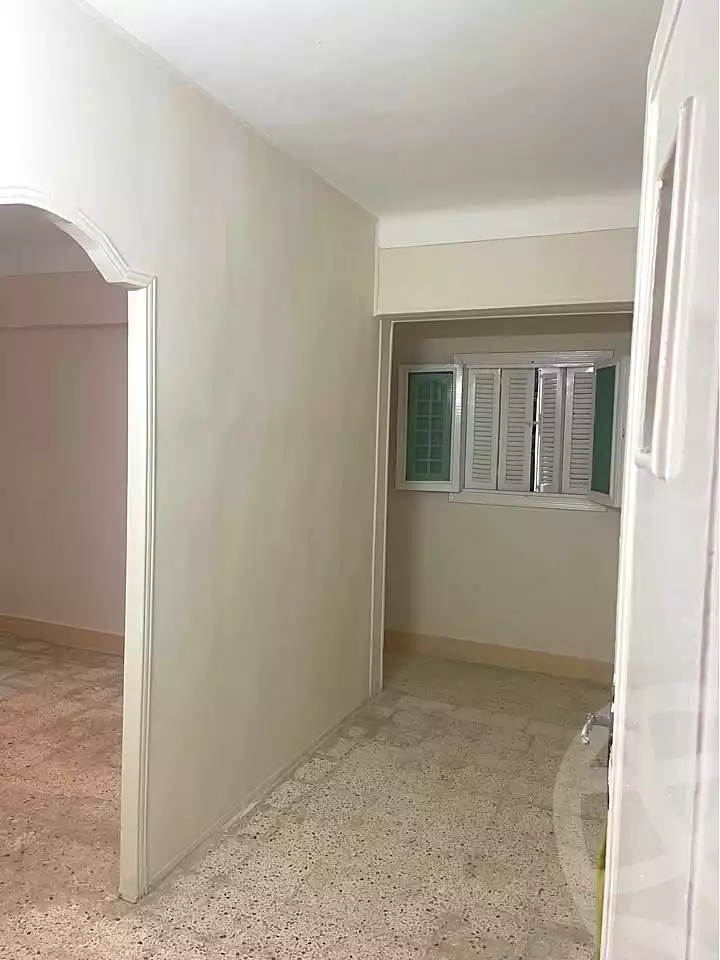 https://aqarmap.com.eg/ar/listing/6906116-for-sale-alexandria-al-agamy-el-hanouvel-el-kholafaa-el-rashdeen-st