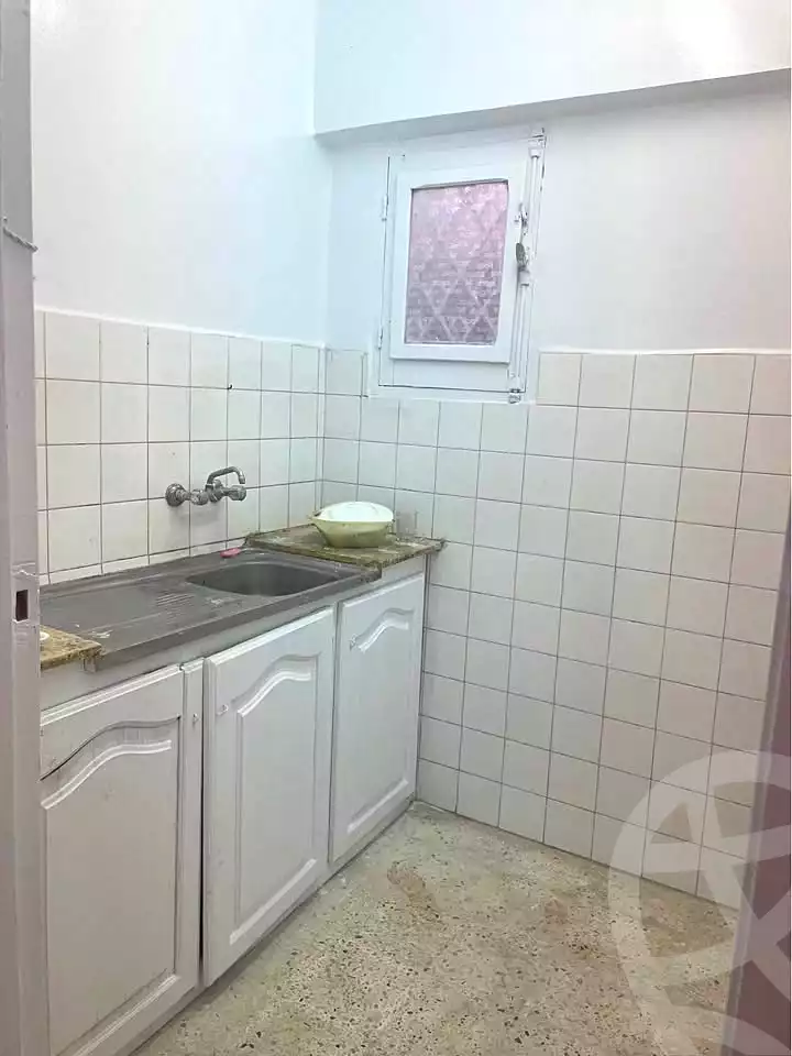 https://aqarmap.com.eg/ar/listing/6906116-for-sale-alexandria-al-agamy-el-hanouvel-el-kholafaa-el-rashdeen-st