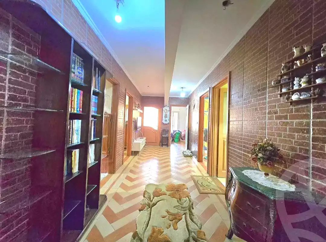 https://aqarmap.com.eg/en/listing/6906228-for-sale-alexandria-sydy-bshr