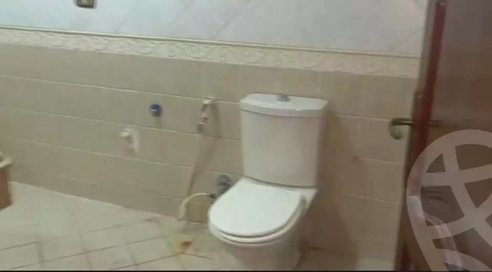 https://aqarmap.com.eg/ar/listing/6906930-for-sale-alexandria-al-agamy-lbytsh-ain-shams-st