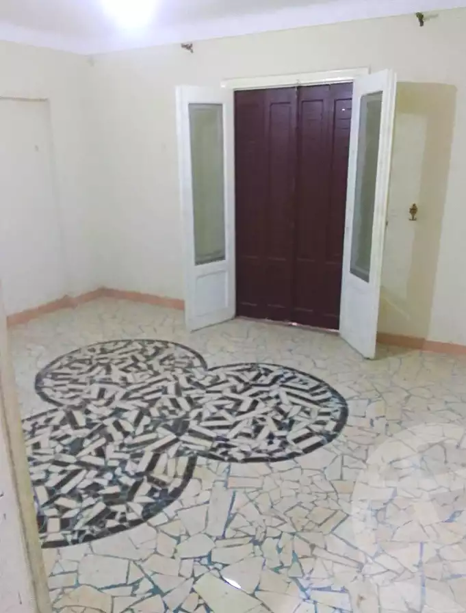 https://aqarmap.com.eg/ar/listing/6907062-for-sale-alexandria-al-agamy-lbytsh-shahr-al-assal-st