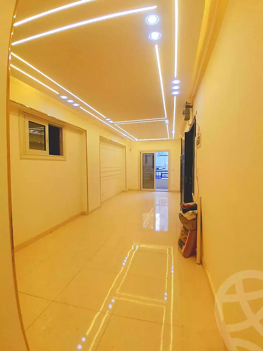 https://aqarmap.com.eg/ar/listing/6907164-for-sale-alexandria-sydy-bshr-sydy-bshr-bhry