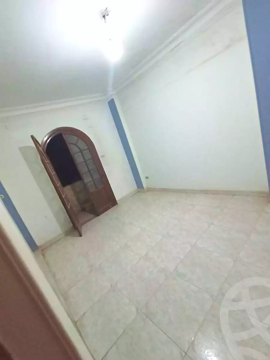 https://aqarmap.com.eg/ar/listing/6907314-for-sale-cairo-helwan-helwan-el-sharkeya-thabit-basha-st