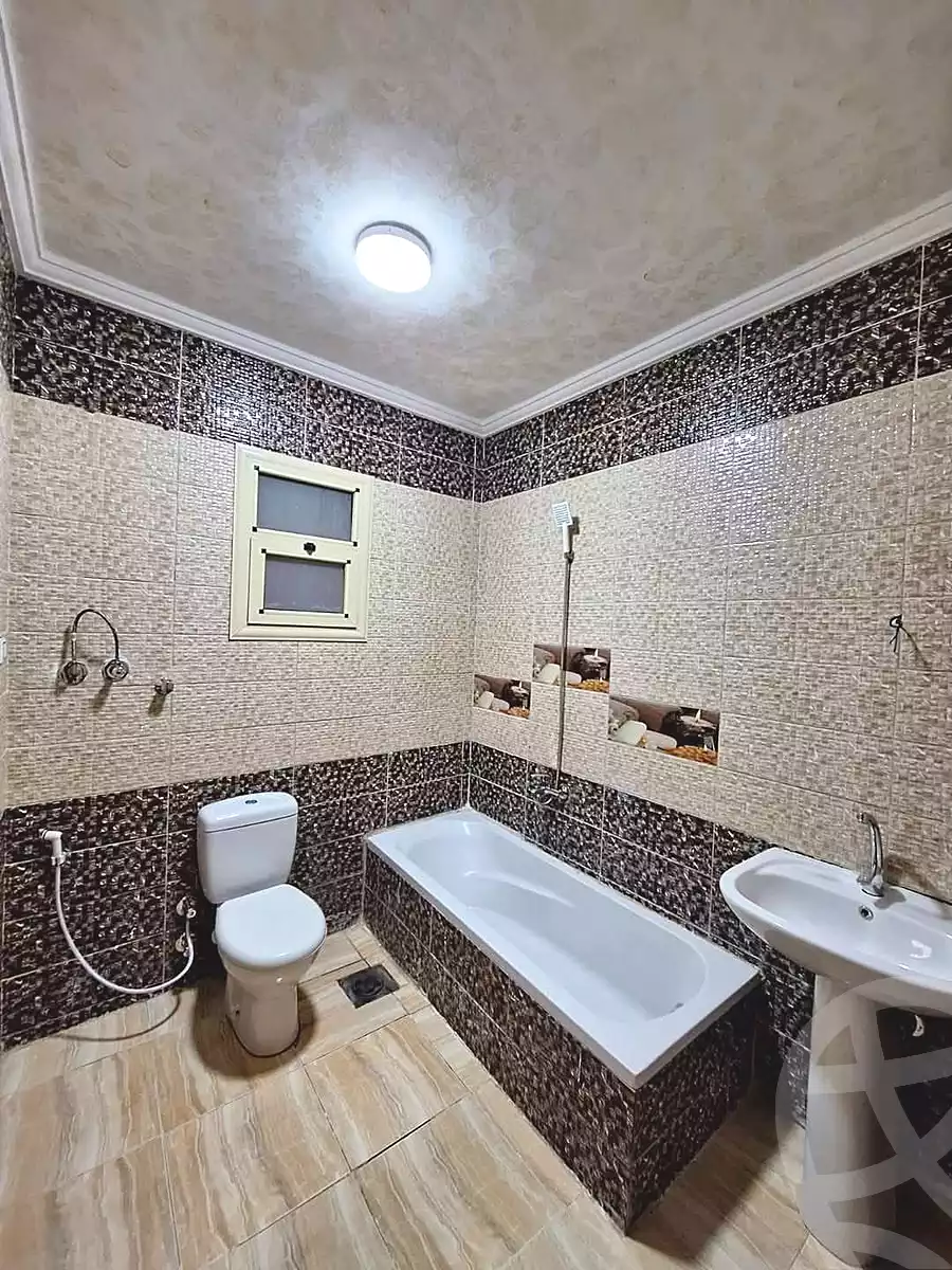 https://aqarmap.com.eg/ar/listing/6907491-for-sale-alexandria-sydy-bshr-sydy-bshr-bhry-shr-mhmwd-l-yswy