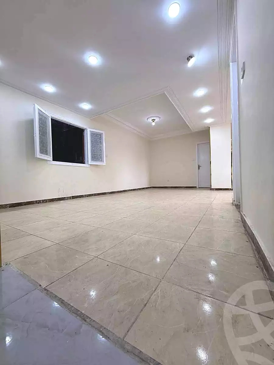 https://aqarmap.com.eg/ar/listing/6907644-for-sale-cairo-helwan-mnshy-yn-hlwn-mansour-st