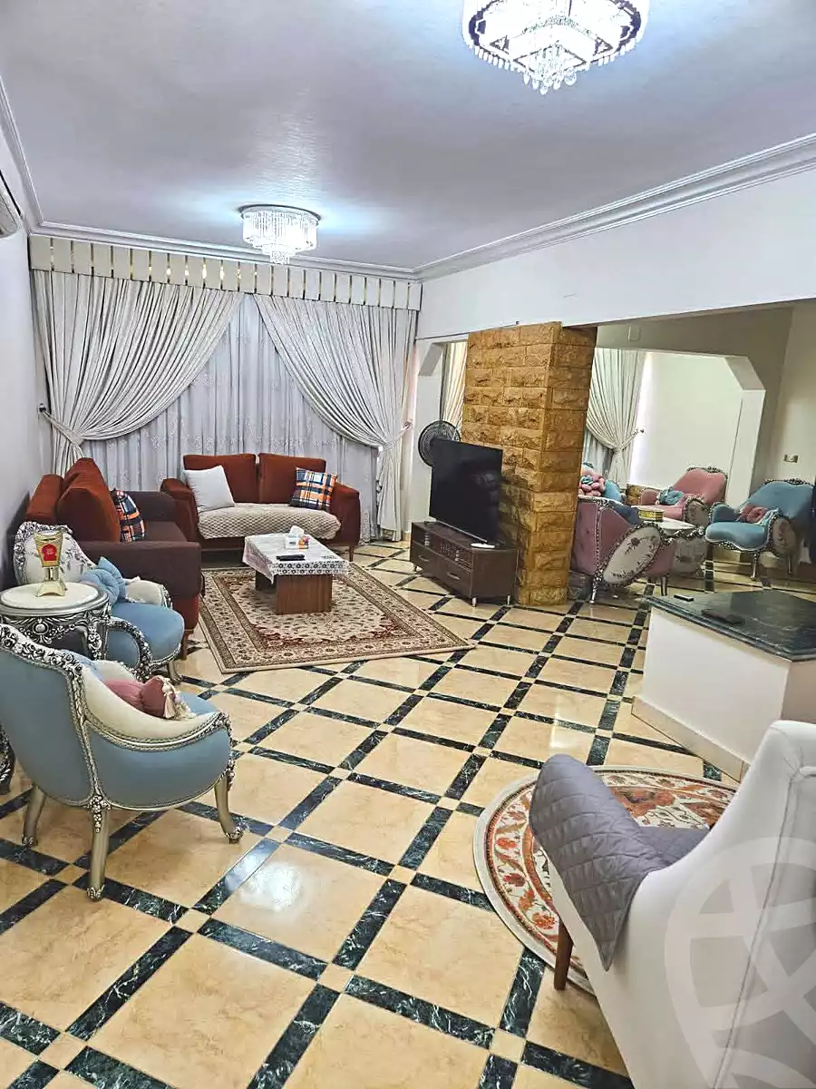 https://aqarmap.com.eg/en/listing/6907740-for-sale-cairo-helwan-mohamed-sayed-ahmed-st