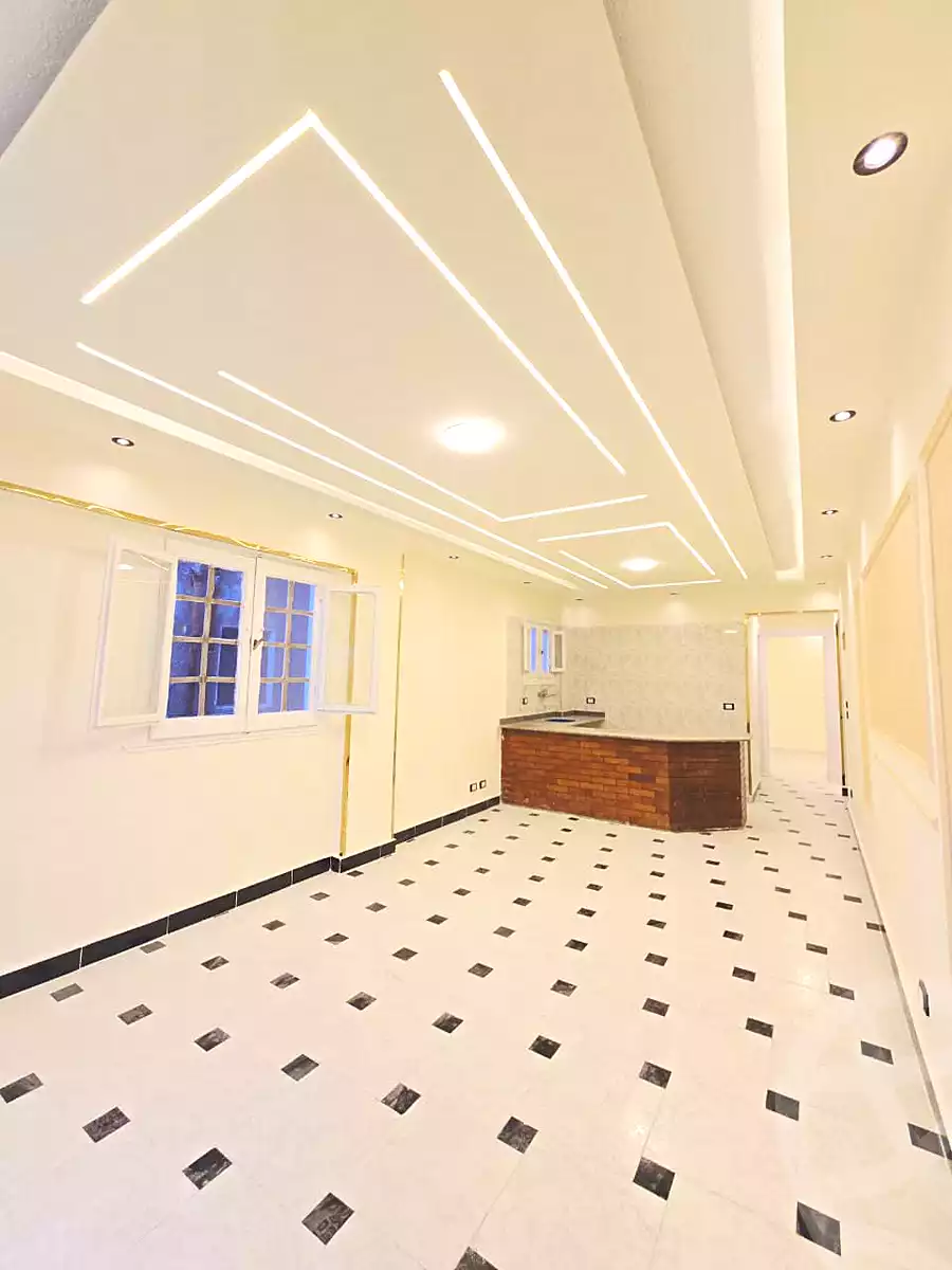 https://aqarmap.com.eg/ar/listing/6907823-for-sale-alexandria-al-agamy-shataa-el-nakheel