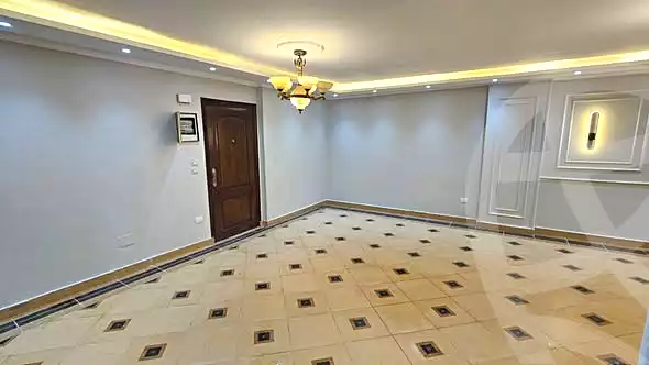 https://aqarmap.com.eg/ar/listing/6907868-for-sale-cairo-helwan-ahmed-enci-st