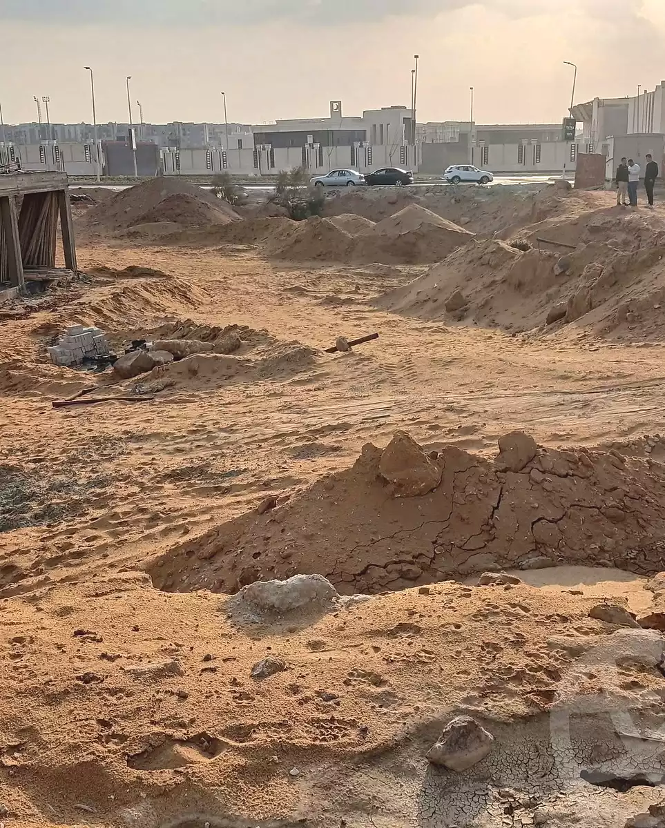 https://aqarmap.com.eg/en/listing/6908476-for-sale-cairo-new-cairo-bait-el-watan-sixth-neighborhood