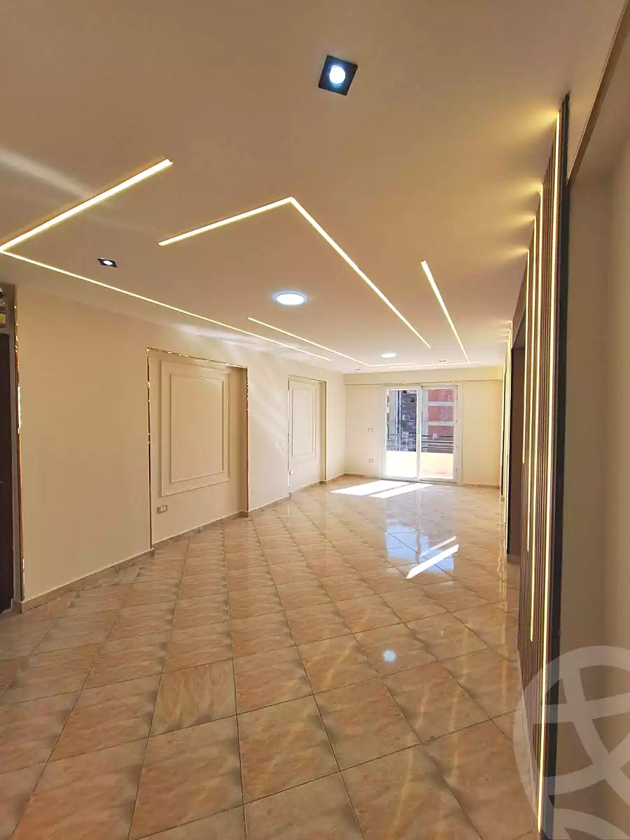 https://aqarmap.com.eg/ar/listing/6908915-for-sale-alexandria-miami-mohammed-galal-hammad-st
