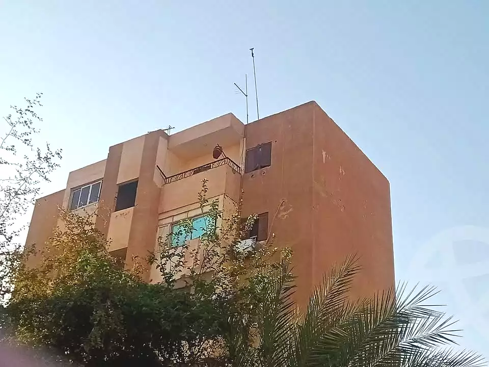 https://aqarmap.com.eg/ar/listing/6909293-for-sale-cairo-15th-of-may-mjwr-23