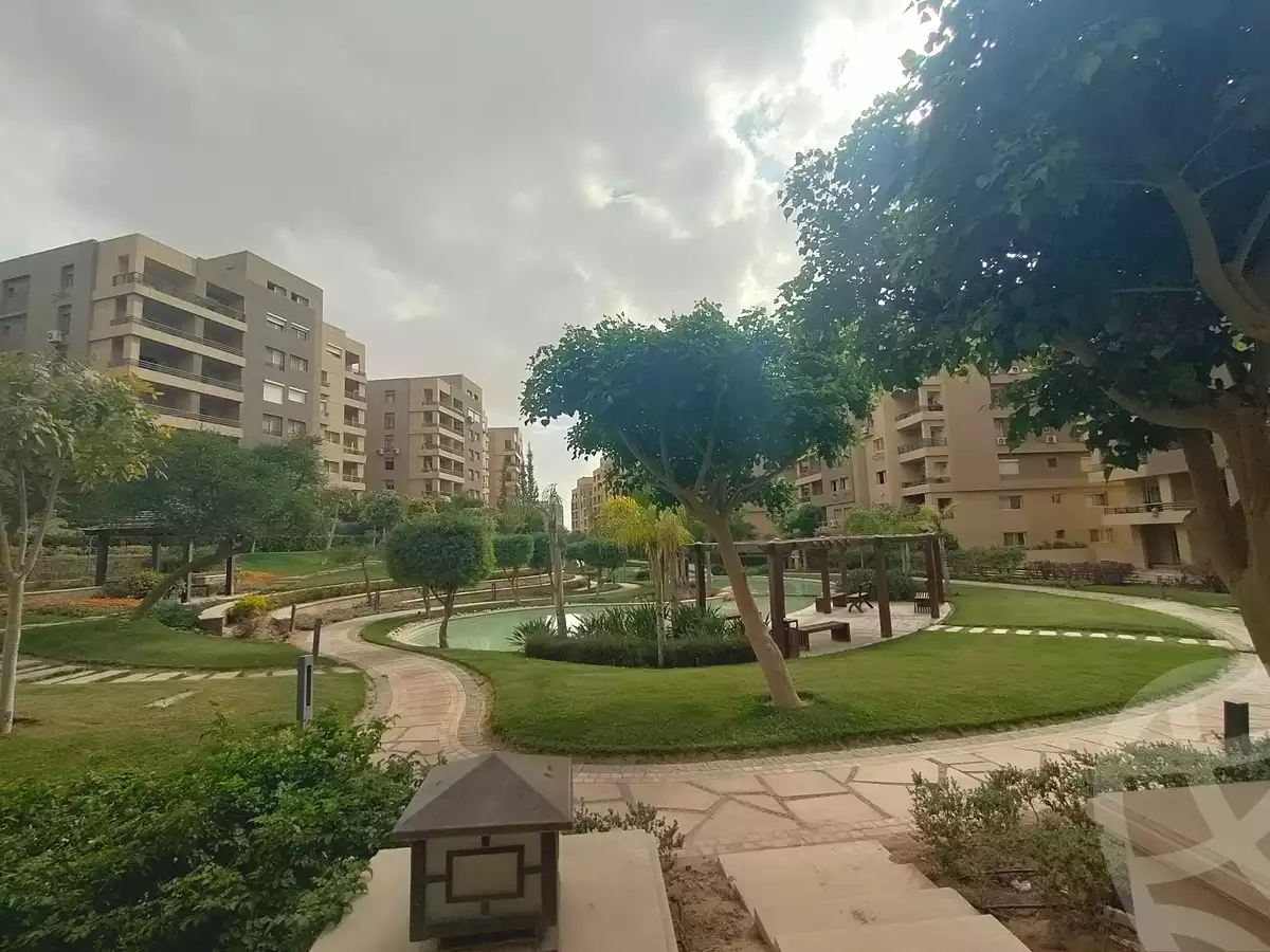 https://aqarmap.com.eg/en/listing/6909312-for-sale-cairo-new-cairo-compounds-the-square