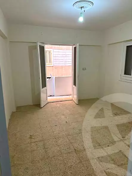 https://aqarmap.com.eg/ar/listing/6909391-for-sale-alexandria-al-agamy-el-hanouvel-radwan-st