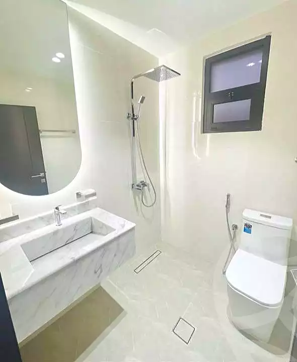 https://aqarmap.com.eg/ar/listing/6909394-for-sale-cairo-new-cairo-compounds-eastown-eastown-parks
