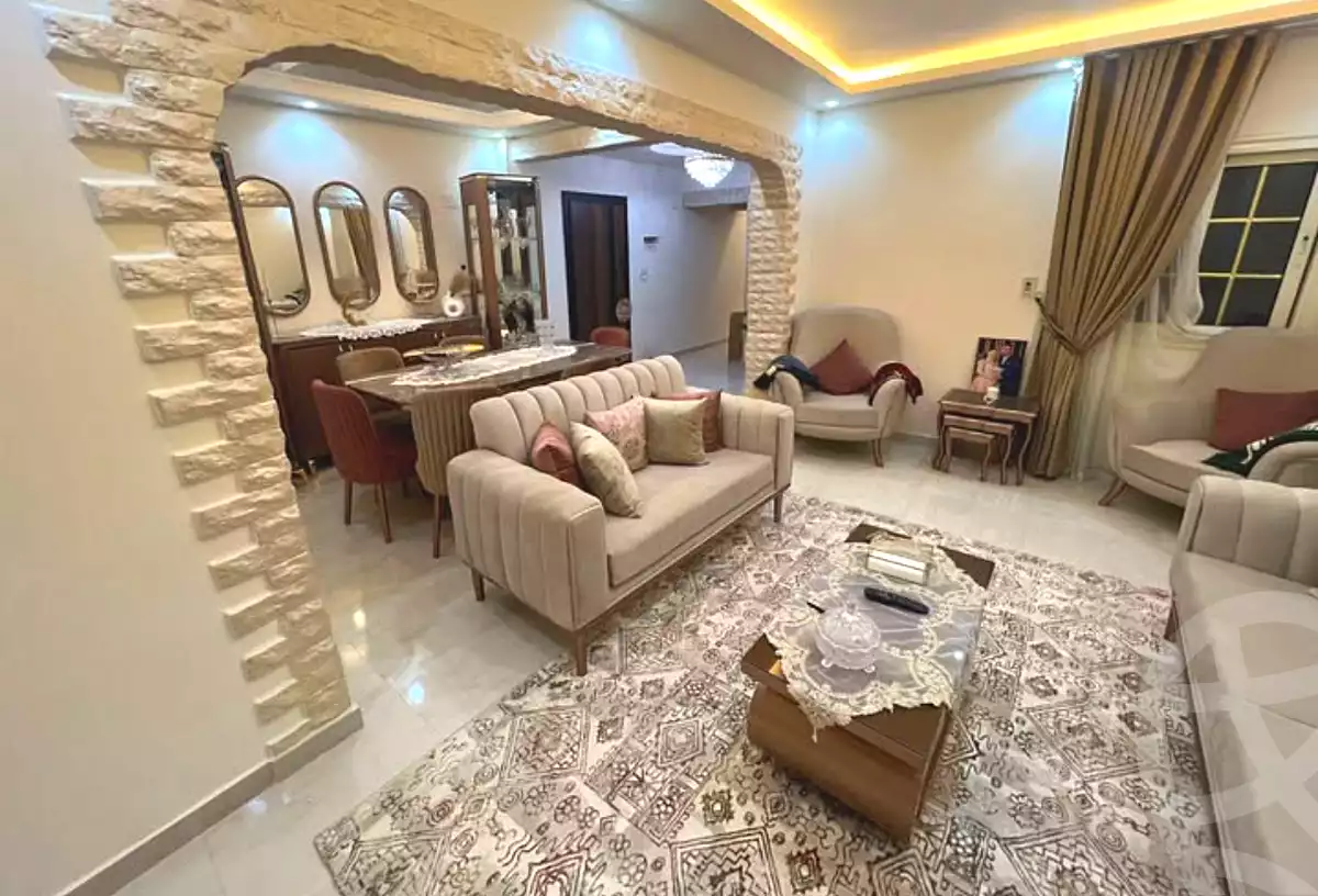https://aqarmap.com.eg/ar/listing/6909861-for-sale-cairo-ain-shams-jsr-lswys