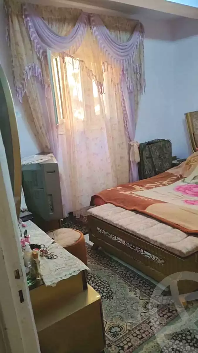 https://aqarmap.com.eg/ar/listing/6909960-for-sale-alexandria-al-agamy-lbytsh-el-hanafeya-st