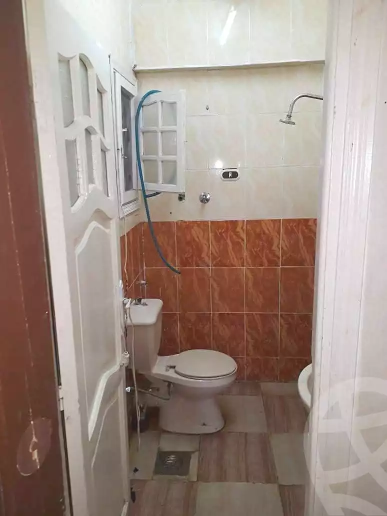 https://aqarmap.com.eg/en/listing/6910321-for-rent-alexandria-al-agamy-el-hanouvel-el-warsha-st