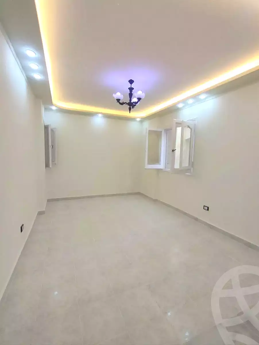 https://aqarmap.com.eg/ar/listing/6910355-for-sale-alexandria-al-agamy-shataa-el-nakheel-street-4
