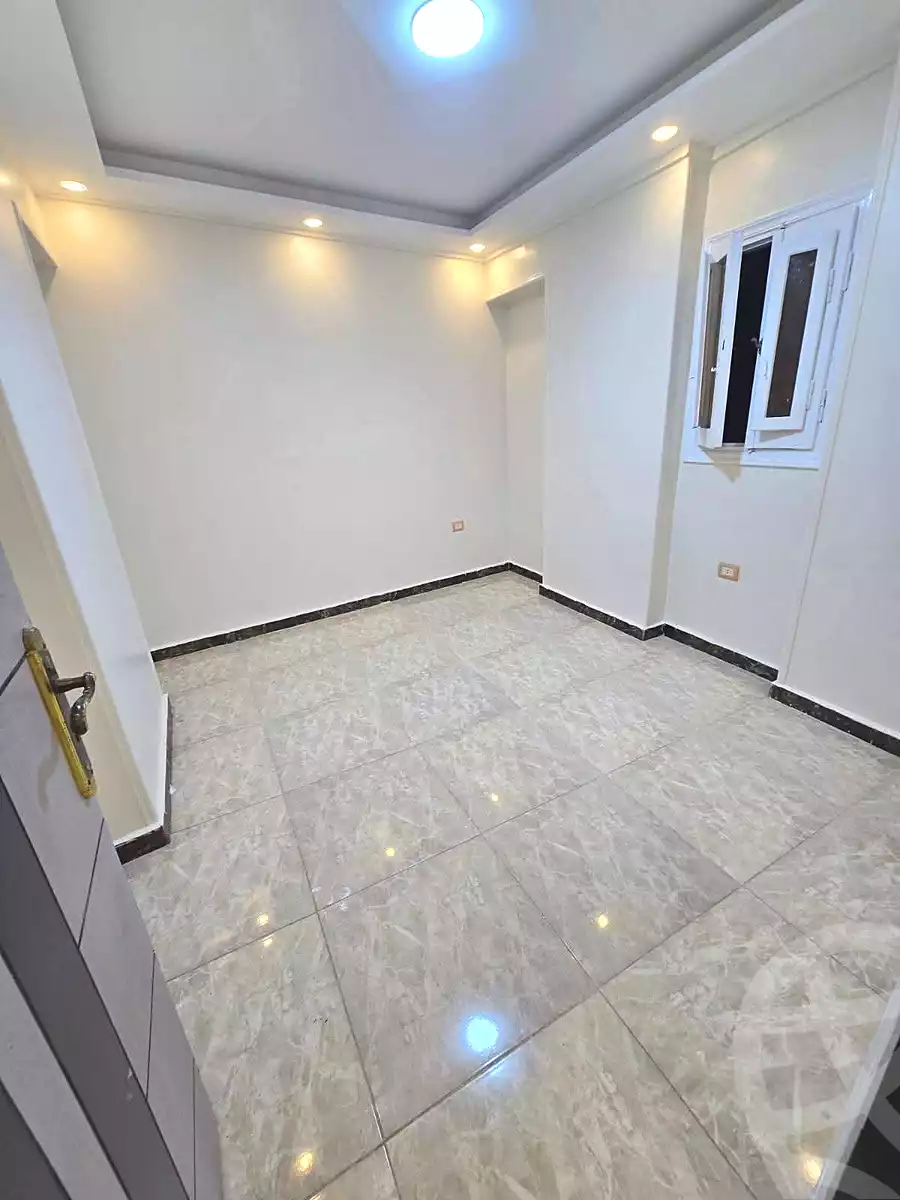 https://aqarmap.com.eg/en/listing/6910580-for-sale-alexandria-al-agamy-lbytsh-bianchiii