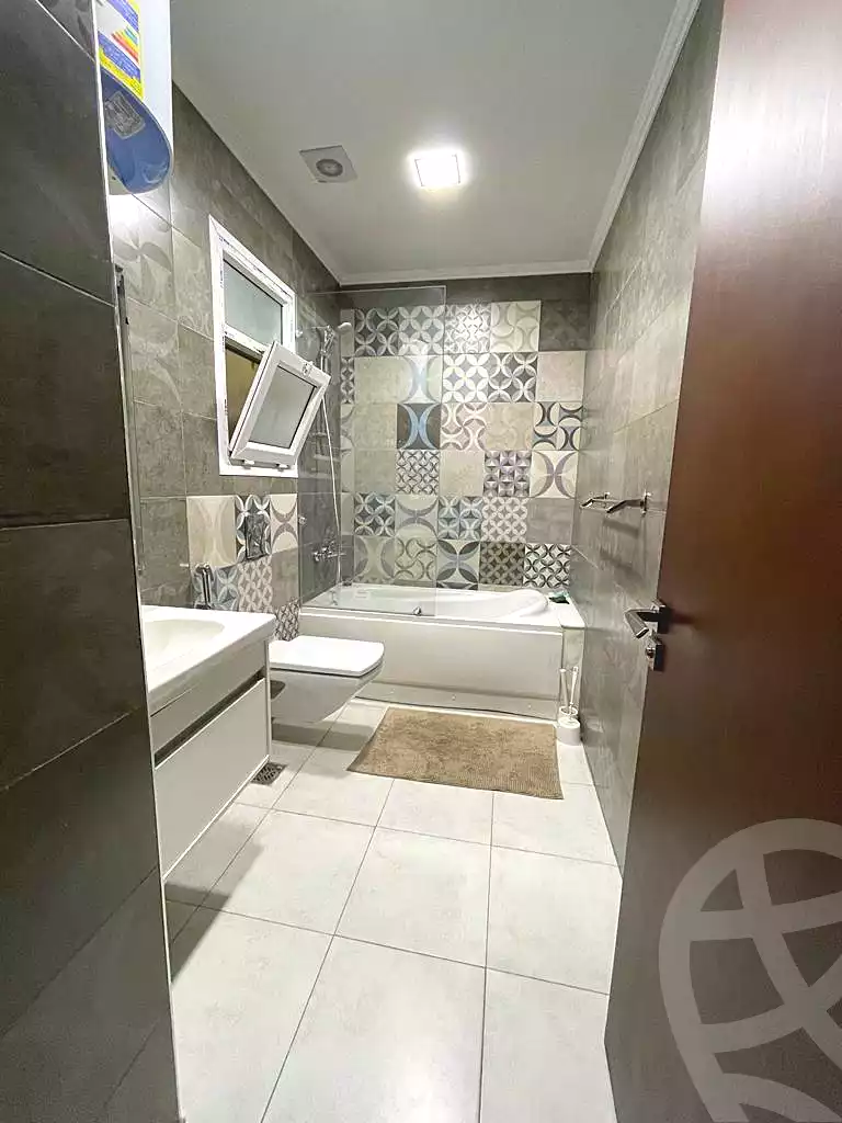 https://aqarmap.com.eg/en/listing/6910603-for-rent-cairo-el-sheikh-zayed-city-compounds-el-karma-residence