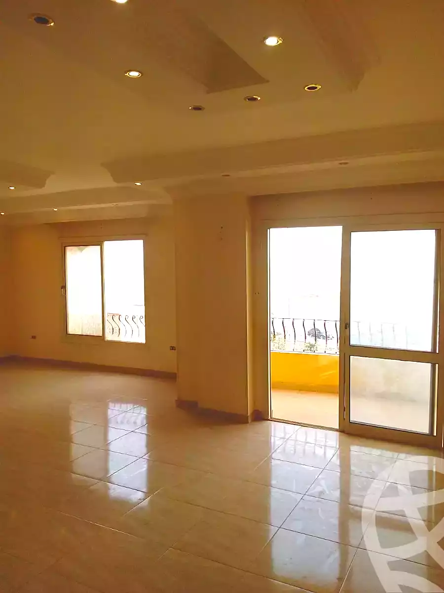 https://aqarmap.com.eg/ar/listing/6910573-for-sale-cairo-new-cairo-el-narges-el-narges-omarat-mohamed-sabry-abu-alam-st