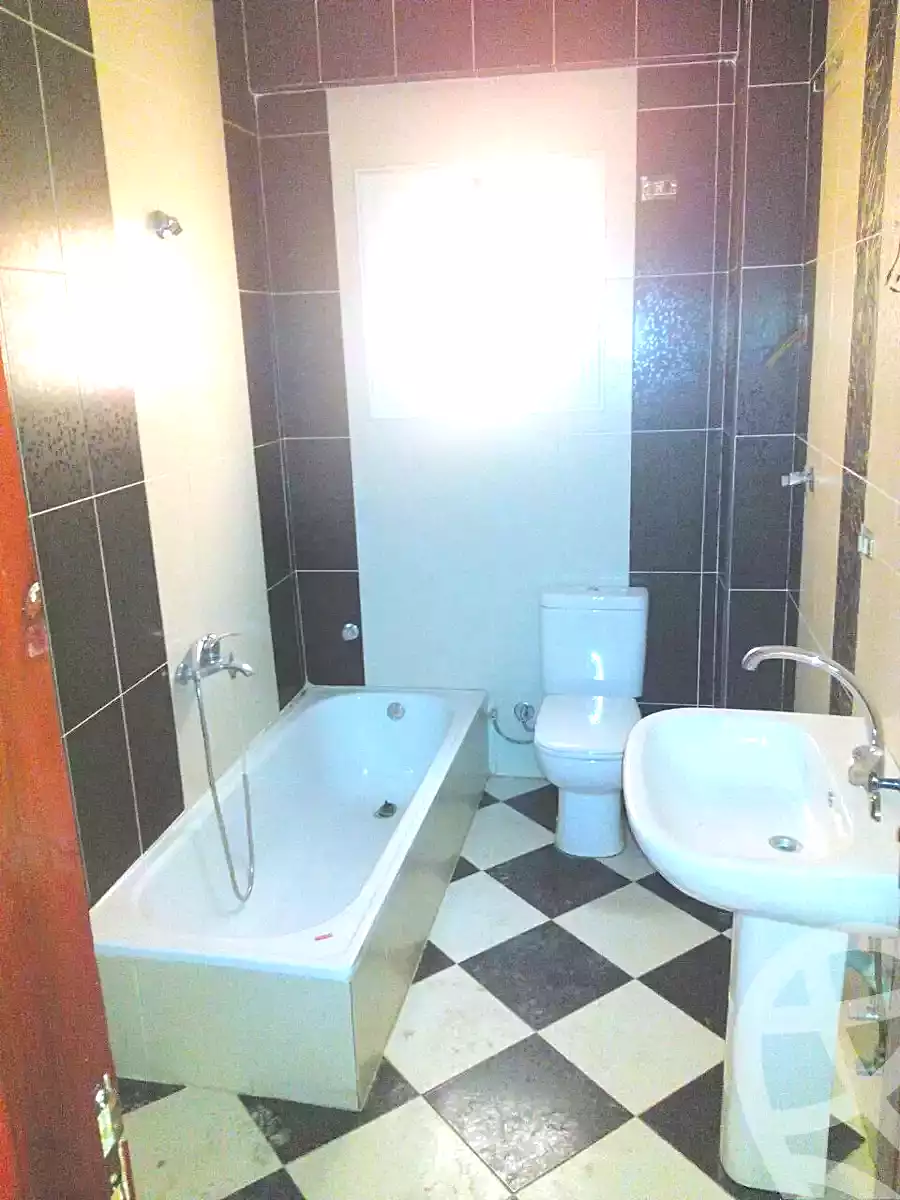 https://aqarmap.com.eg/ar/listing/6910573-for-sale-cairo-new-cairo-el-narges-el-narges-omarat-mohamed-sabry-abu-alam-st