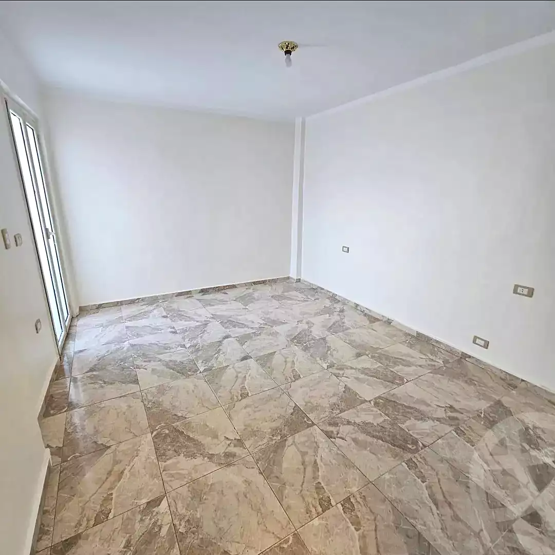 https://aqarmap.com.eg/en/listing/6910823-for-sale-alexandria-el-asafra-l-sfr-qbly