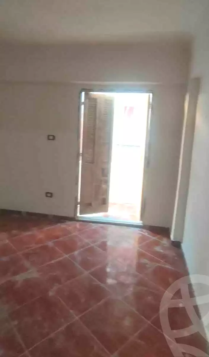 https://aqarmap.com.eg/ar/listing/6911087-for-sale-alexandria-al-agamy-bw-ywsf