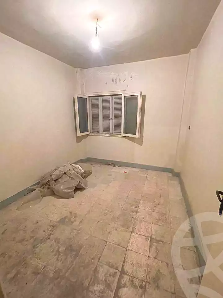 https://aqarmap.com.eg/ar/listing/6911318-for-sale-alexandria-al-agamy-lbytsh-al-andalous-wa-al-hgaz-st