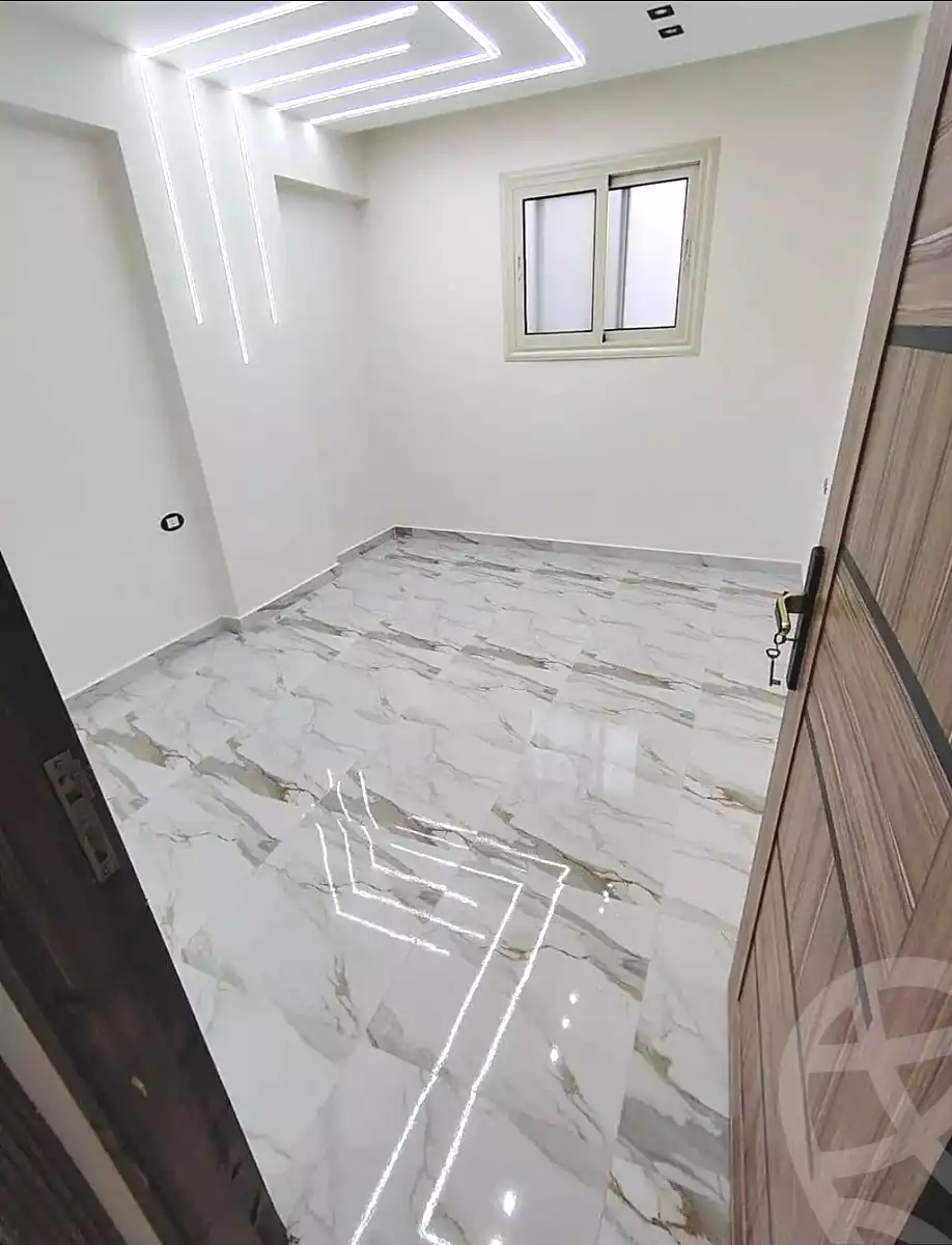https://aqarmap.com.eg/en/listing/6911676-for-sale-alexandria-lsywf-el-falki