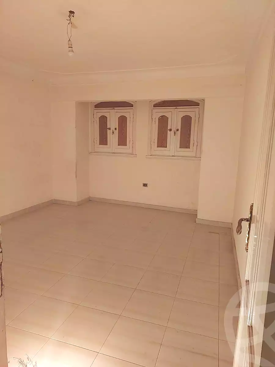 https://aqarmap.com.eg/en/listing/6911995-for-rent-alexandria-al-agamy-lbytsh-el-hanafeya-st