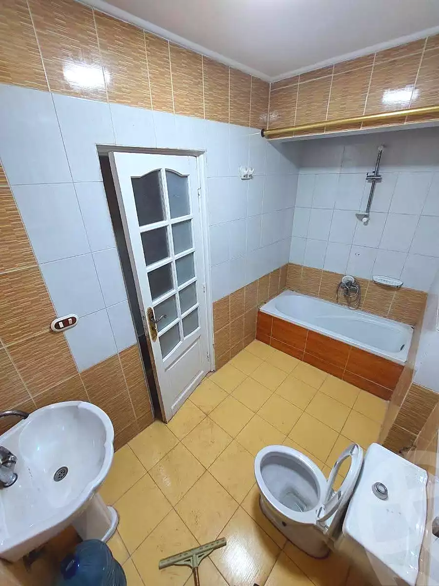https://aqarmap.com.eg/ar/listing/6912236-for-sale-alexandria-sydy-bshr-sydy-bshr-bhry