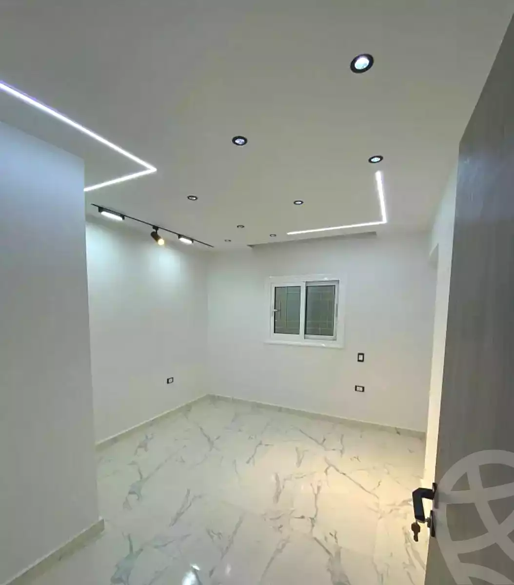 https://aqarmap.com.eg/ar/listing/6912299-for-sale-alexandria-al-agamy-lbytsh-shahr-al-assal-st