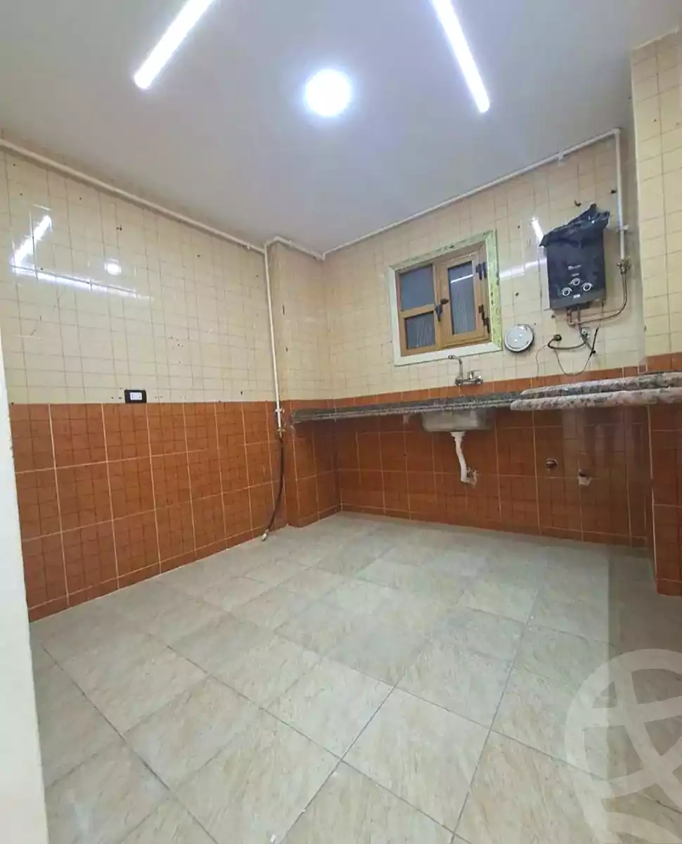 https://aqarmap.com.eg/en/listing/6912323-for-sale-alexandria-el-mandara-shr-mlk-hfny