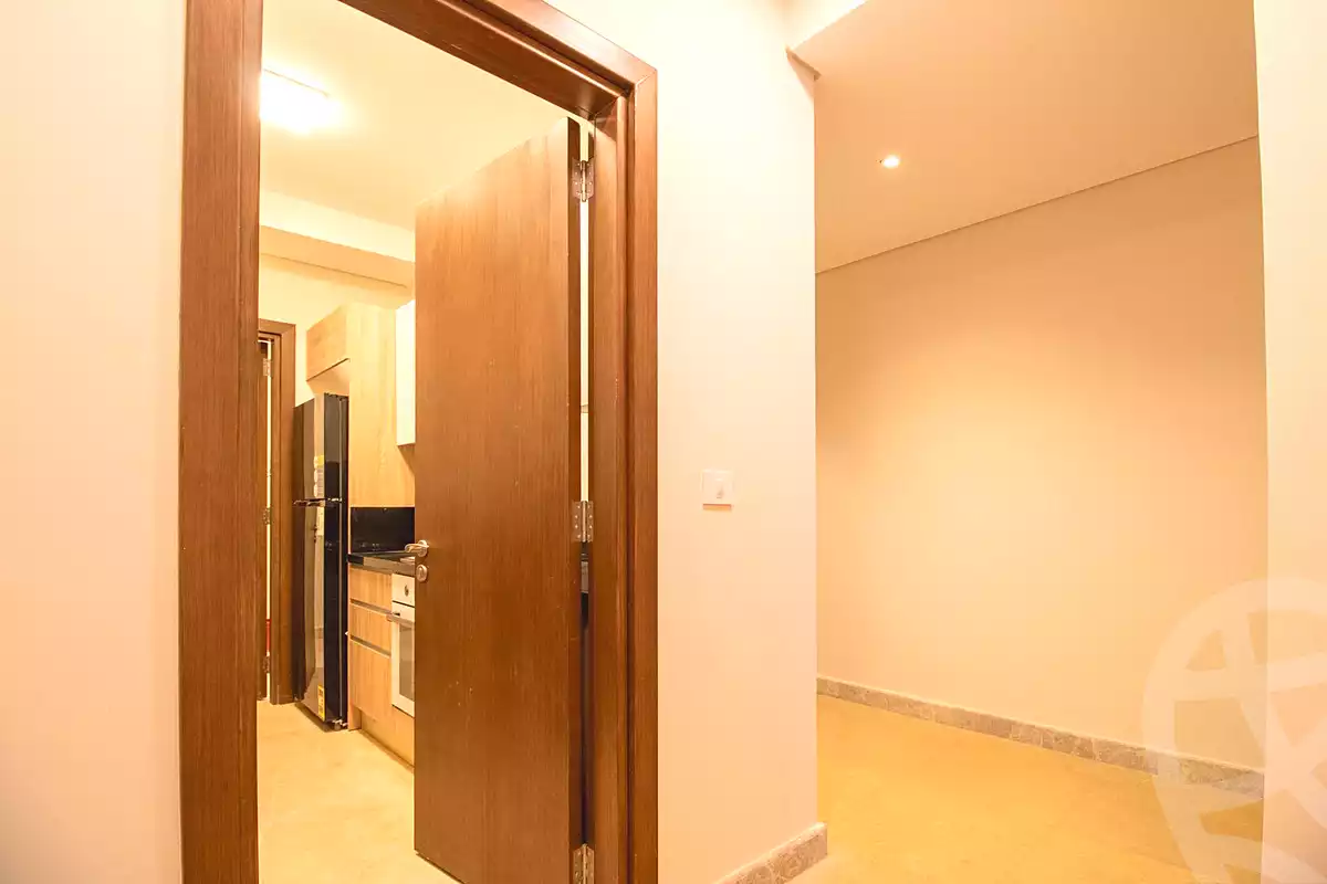 https://aqarmap.com.eg/ar/listing/6912517-for-rent-cairo-el-sheikh-zayed-city-compounds-zyd-wr-llttwyr-z-tower