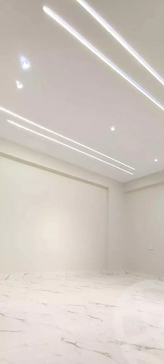 https://aqarmap.com.eg/ar/listing/6912639-for-sale-alexandria-al-agamy-el-hanouvel