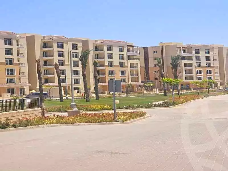 https://aqarmap.com.eg/ar/listing/6908948-for-sale-cairo-new-cairo-compounds-vx-golden-square-mall-mercon