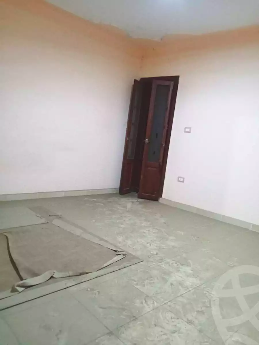 https://aqarmap.com.eg/ar/listing/6912318-for-sale-alexandria-al-agamy-lbytsh-al-kaada-st